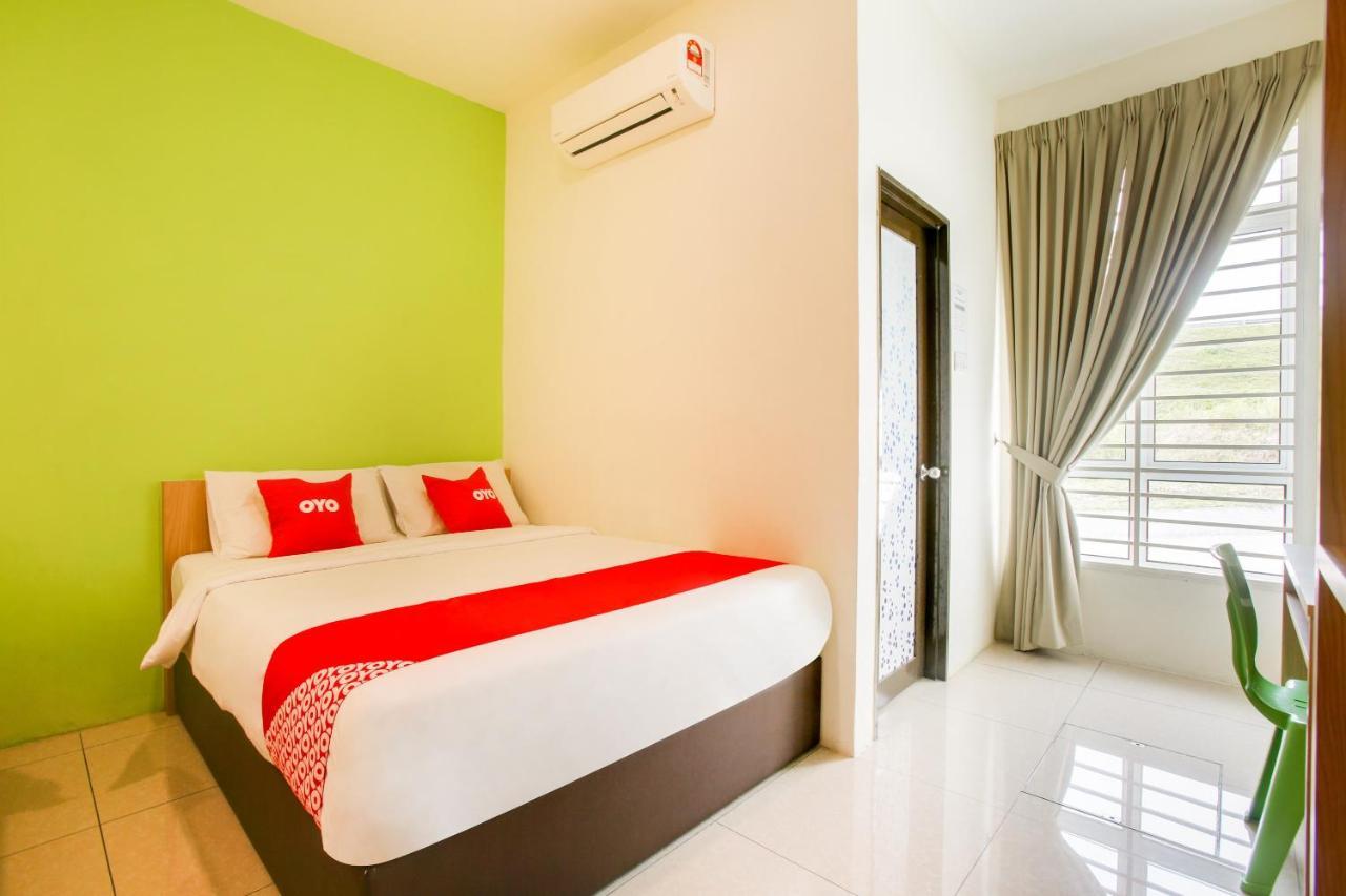Oyo 89677 Sunflower Hotel Seremban Exterior photo