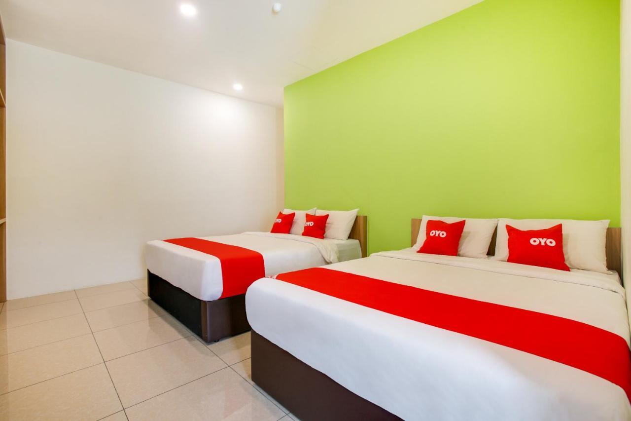 Oyo 89677 Sunflower Hotel Seremban Exterior photo